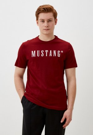 Футболка Mustang Style Austin. Цвет: бордовый