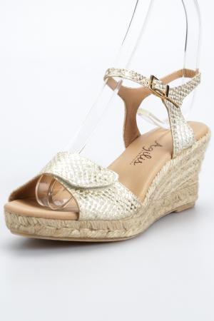 Wedge sandals AGILIS BARCELONA. Цвет: beige, silver