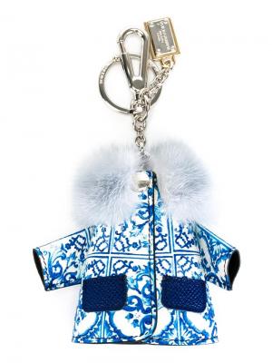 Брелок в виде пальто с принтом Majolica Dolce & Gabbana. Цвет: синий