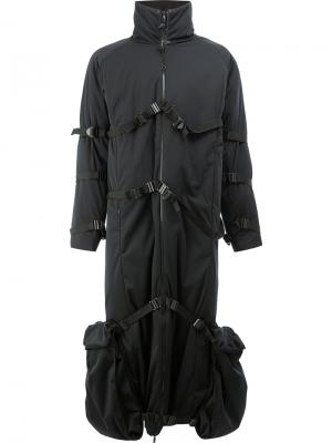 Пальто с ремешками и высокой горловиной Cottweiler. Цвет: чёрный