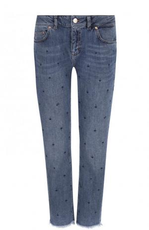 Укороченные джинсы с потертостями Escada Sport. Цвет: голубой
