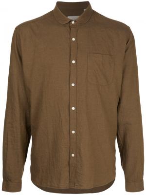 Рубашка с итонским воротником Oliver Spencer. Цвет: коричневый