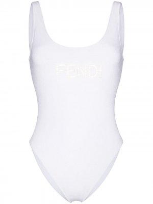 Купальник с вышитым логотипом Fendi. Цвет: белый