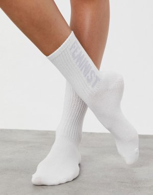 Белые носки из смесового органического хлопка с надписью Feminist Lucy-Белый Monki