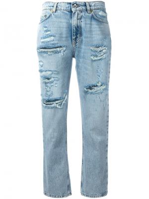 Укороченные джинсы с вышивкой клубники Dolce & Gabbana