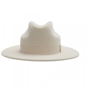 Шляпа , размер 58, белый Cocoshnick. Цвет: белый