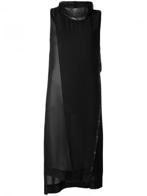 Платье шифт с люверсами Demoo Parkchoonmoo. Цвет: чёрный
