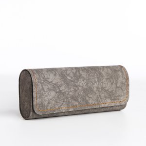 Футляр для очков мрамор 16*6,6*3,5 см, хлопушка, серый No brand