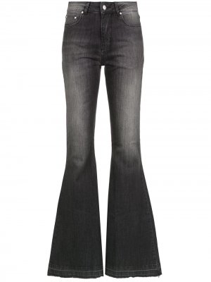 Расклешенные джинсы Leeds Amapô. Цвет: черный