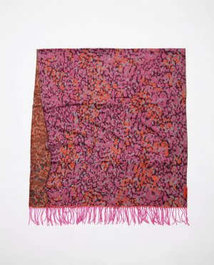 Женский шарф-шаль с жаккардовым животным принтом цвета фуксии, фуксия Bimba Y Lola