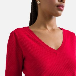 Пуловер NAF. Цвет: красный