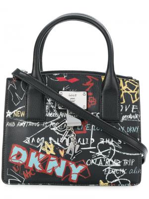 Маленькая сумка-тоут с принтом в стилистике граффити Donna Karan. Цвет: чёрный