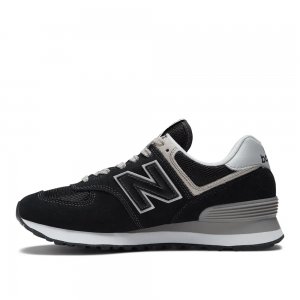 Женские кроссовки 574 New Balance. Цвет: черный