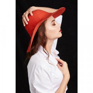 Шляпа , размер 56/58, красный Nothing but Love. Цвет: красный