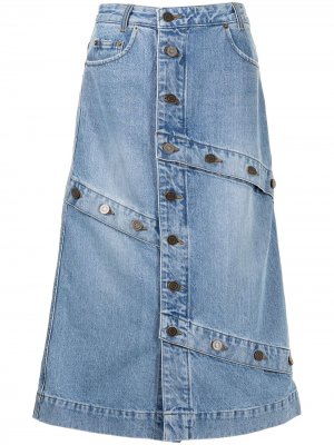 Джинсовая юбка с декоративными пуговицами J Koo. Цвет: синий
