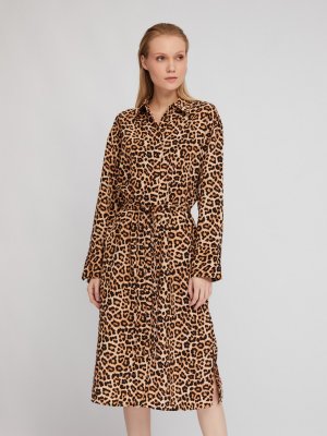 Платье-рубашка длины миди с леопардовым принтом и поясом zolla. Цвет: бежевый