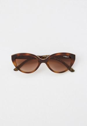 Очки солнцезащитные Vogue® Eyewear VJ2004 27776G. Цвет: коричневый