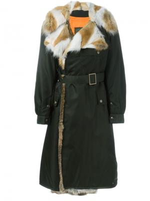 Пальто с меховой отделкой Mr & Mrs Italy. Цвет: зелёный