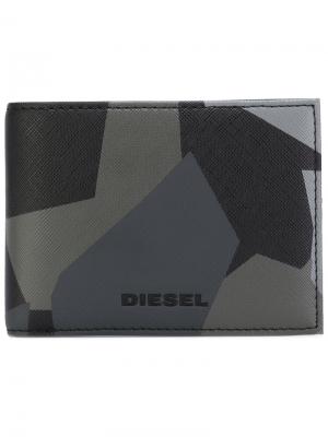 Камуфляжный бумажник Diesel. Цвет: чёрный