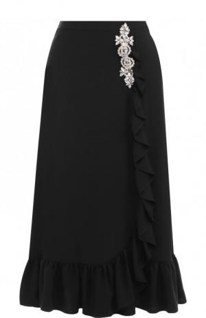 Однотонная юбка-миди с оборкой и декоративной отделкой Christopher Kane. Цвет: черный