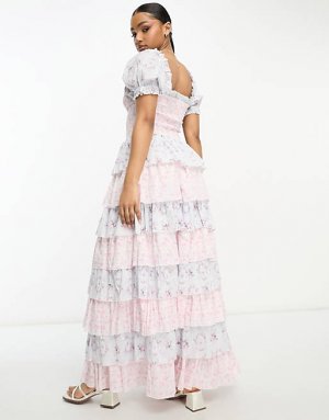 Многоярусное платье макси с розово-синим и цветочным принтом Amy Jane London Luna Unknown