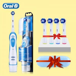 Электрическая зубная щётка Oral B DB4510 (футляр и 4 дополнительные насадки в подарок) Oral-B