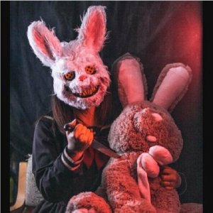 Маска на Хэллоуин /страшная зайца / Оригинальная /маска кролика Lucky. Цвет: белый