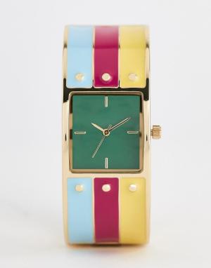 Часы-браслет с эмалевым покрытием и золотистыми заклепками -Золотой ASOS DESIGN