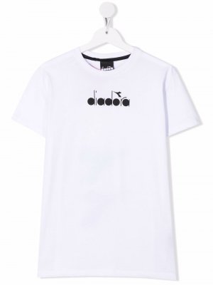 TEEN logo-print T-shirt Diadora Junior. Цвет: белый