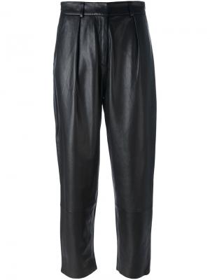 Укороченные брюки со складками Federica Tosi. Цвет: чёрный