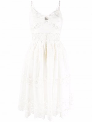 Кружевное платье с кристаллами Dolce & Gabbana. Цвет: белый