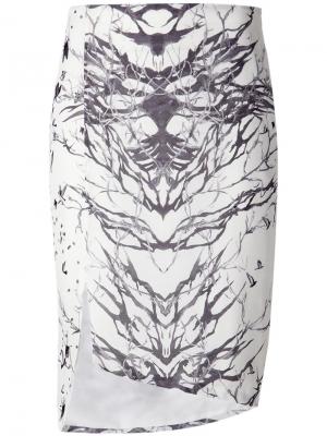 Асимметричная юбка с абстрактным принтом Haute Hippie. Цвет: белый