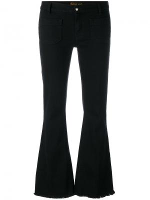 Укороченные расклешенные джинсы Penelope The Seafarer. Цвет: чёрный