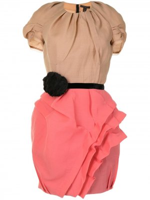 Драпированное платье pre-owned с короткими рукавами Louis Vuitton. Цвет: розовый