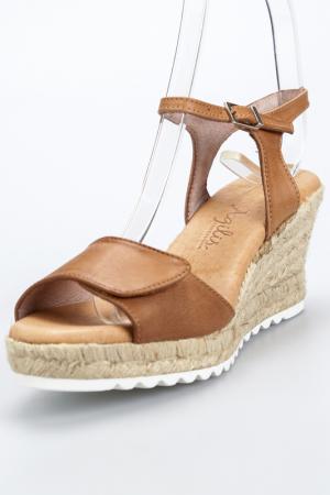 Wedge sandals AGILIS BARCELONA. Цвет: camel