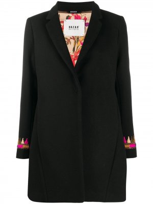 Однобортное пальто с вышивкой Bazar Deluxe. Цвет: черный