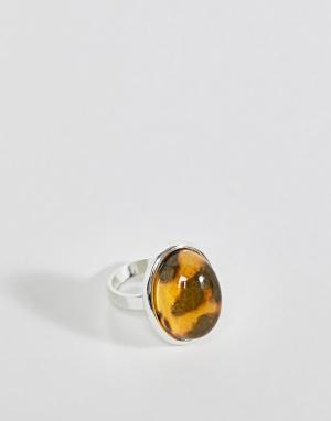 Серебристое кольцо с камнем Monki. Цвет: серебряный