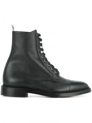 Армейские ботинки на шнуровке Thom Browne. Цвет: черный