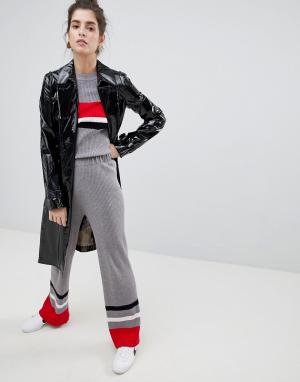 Трикотажные брюки с полосками колор блок Neon Rose. Цвет: серый