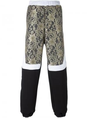 Спортивные брюки с кружевной вставкой Astrid Andersen. Цвет: чёрный