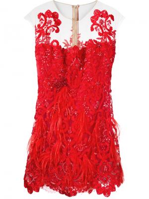 Приталенное кружевное платье с вышивкой Nedret Taciroglu Couture. Цвет: красный