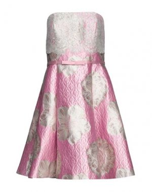 Короткое платье CARLA RUIZ. Цвет: розовый