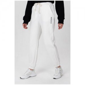 Спортивные брюки MLK-022/ Белый 46-48 LA URBA PERSON. Цвет: белый