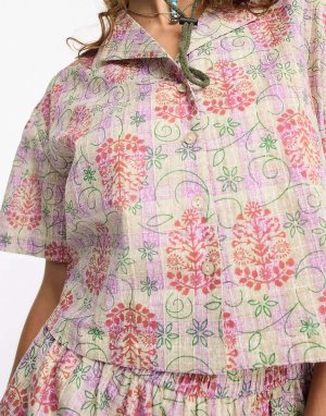 Укороченная рубашка в клетку с цветочным принтом Reclaimed Vintage