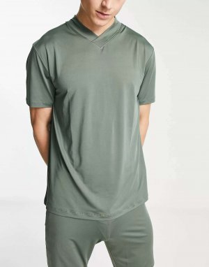 Зеленый пижамный комплект из футболки с v-образным вырезом и шорт ASOS