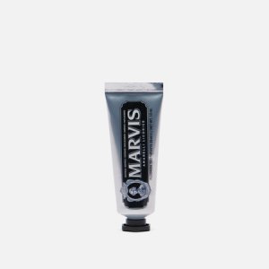 Зубная паста Amarelli Licorice Travel Size Marvis. Цвет: серебряный
