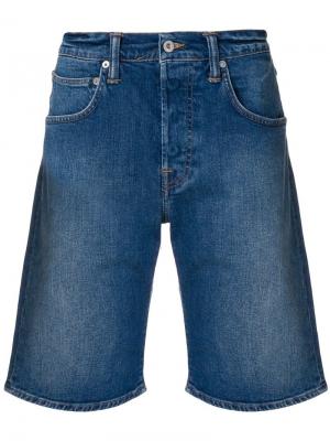 Классические джинсовые шорты Edwin. Цвет: синий