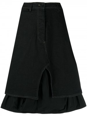 Многослойная джинсовая юбка миди Rundholz. Цвет: черный