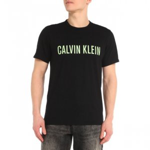 Футболки и майки Calvin Klein. Цвет: черный