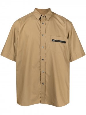 Рубашка оверсайз с короткими рукавами sacai. Цвет: коричневый